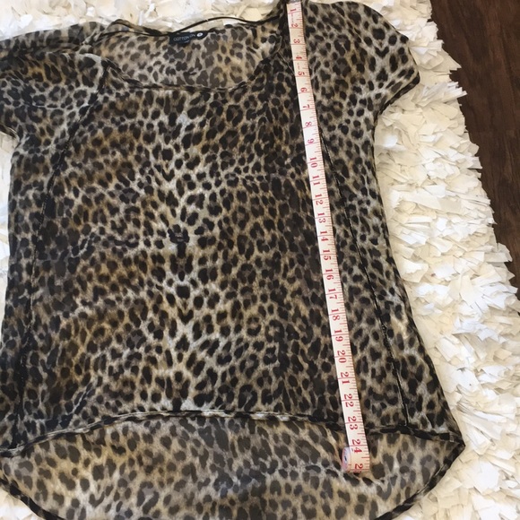 Animal Print Top - Picture 6 of 8